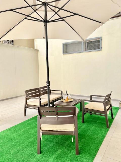 בארי Manzoni Artist Lodge מראה חיצוני תמונה